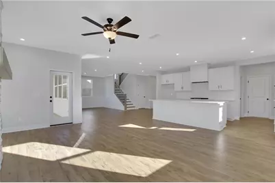 742 Crossroad Court SW, Powder Springs, GA 30127 - Photo 5