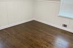 515 Rebecca St, Lawrenceville, GA 30046 - Photo 5