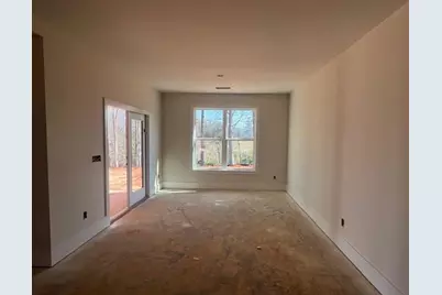 260 Wilbanks Street, Buford, GA 30518 - Photo 5