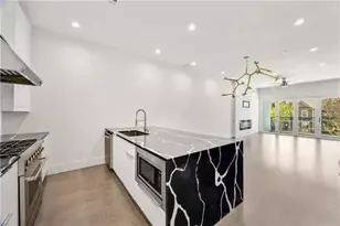 223 16th St NW, Atlanta, GA 30363 - Photo 7