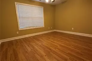 3910 Piney Brook Dr, Loganville, GA 30052 - Photo 11