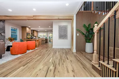 2566 Creekwood Terrace, Decatur, GA 30030 - Photo 13