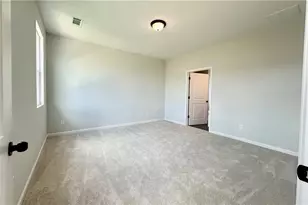 4445 Buttonwood Ln, Lilburn, GA 30047 - Photo 13