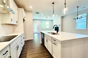 4445 Buttonwood Ln, Lilburn, GA 30047 - Photo 5