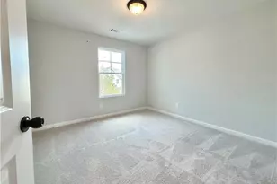 4445 Buttonwood Ln, Lilburn, GA 30047 - Photo 15