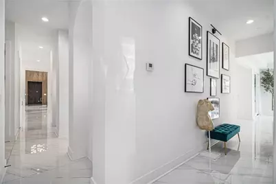 2730 Emerald Drive, Jonesboro, GA 30236 - Photo 5