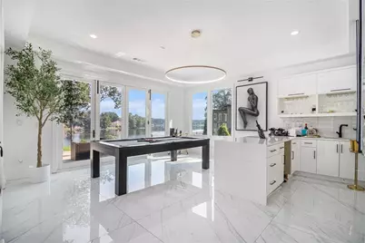 2730 Emerald Drive, Jonesboro, GA 30236 - Photo 11