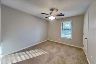 1809 River Rock Trail, Woodstock, GA 30188 - Photo 13