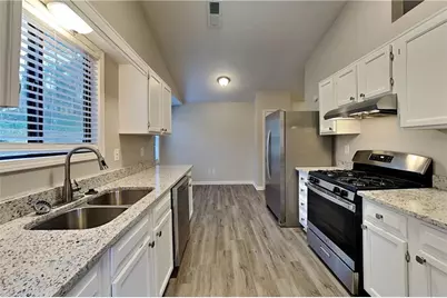 1809 River Rock Trail, Woodstock, GA 30188 - Photo 5