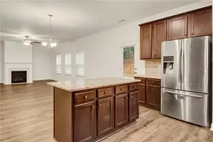 5665 Valley Loop, Fairburn, GA 30213 - Photo 3