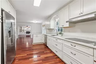 718 Haralson Dr SW, Lilburn, GA 30047 - Photo 17