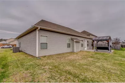 300 Heritage Drive, Calhoun, GA 30701 - Photo 3