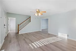 261 Garretts Dr, Douglasville, GA 30134 - Photo 9