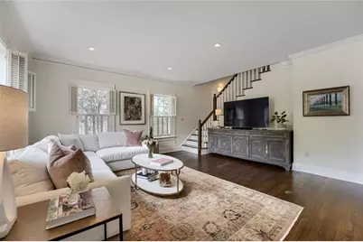 3929 N Stratford Road NE, Atlanta, GA 30342 - Photo 9