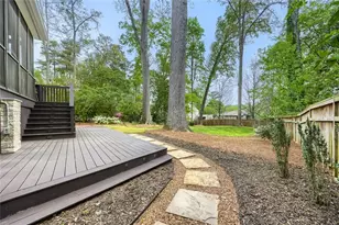 3929 N Stratford Rd NE, Atlanta, GA 30342 - Photo 39