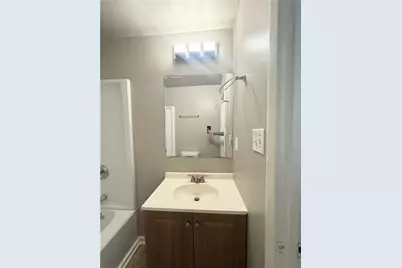 6325 Raymond Terrace, Union City, GA 30291 - Photo 9