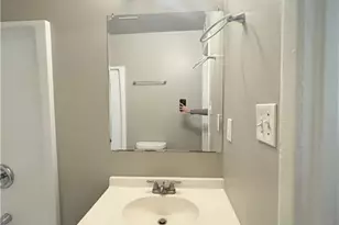 6325 Raymond Terrace, Union City, GA 30291 - Photo 9