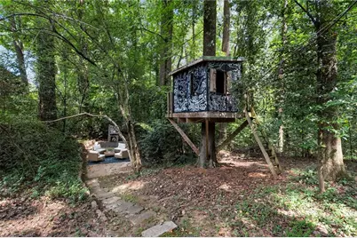 2233 Clairmont Road NE, Atlanta, GA 30329 - Photo 33