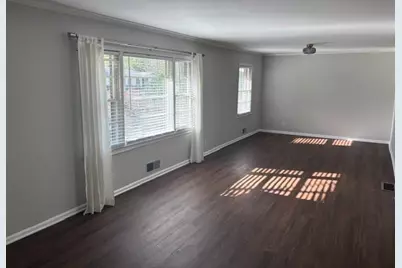 619 Grove Parkway SE, Marietta, GA 30067 - Photo 7