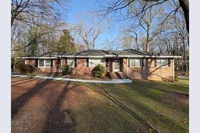 619 Grove Parkway SE, Marietta, GA 30067 - Photo 1