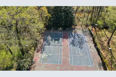 2092 Powers Ferry Trace SE, Marietta, GA 30067 - Photo 21