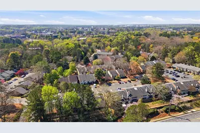 2092 Powers Ferry Trace SE, Marietta, GA 30067 - Photo 25