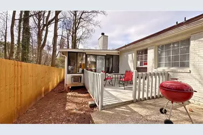 4093 Chapel Mill Bend, Decatur, GA 30034 - Photo 5