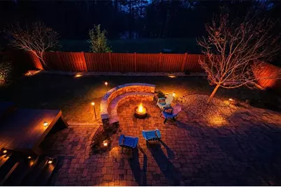 5068 Bentwater Lane SW, Lilburn, GA 30047 - Photo 33