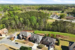 5068 Bentwater Ln SW, Lilburn, GA 30047 - Photo 51