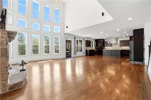 5068 Bentwater Ln SW, Lilburn, GA 30047 - Photo 11