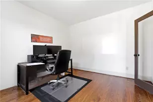 5068 Bentwater Ln SW, Lilburn, GA 30047 - Photo 9