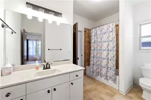 5068 Bentwater Ln SW, Lilburn, GA 30047 - Photo 13