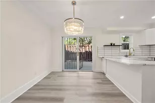 3298 Abbeywood Dr, Decatur, GA 30034 - Photo 11