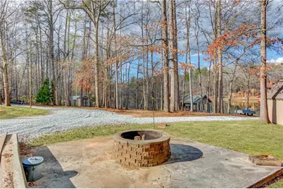 245 Lakeshore Drive, Jefferson, GA 30549 - Photo 71