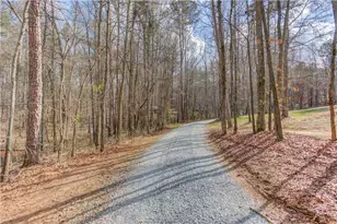 245 Lakeshore Dr, Jefferson, GA 30549 - Photo 69