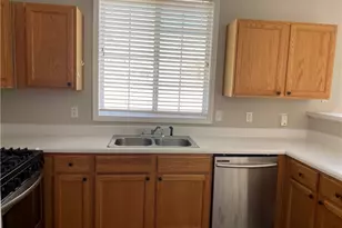 736 Bedford, Woodstock, GA 30188 - Photo 5