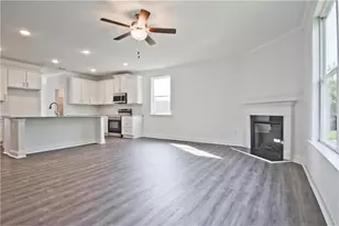 7428 Rocklin Ln, Flowery Branch, GA 30542 - Photo 11