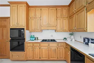 1743 Wilsons Crossing Dr, Decatur, GA 30033 - Photo 13