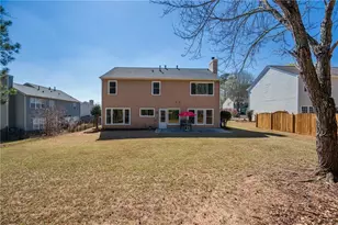 2113 Soque River Dr, Duluth, GA 30097 - Photo 5