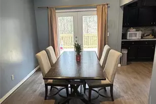 2522 Wildrose Cir, Lawrenceville, GA 30044 - Photo 5