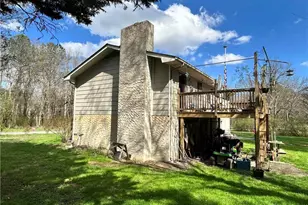 201 Laurelwood Cir, Rossville, GA 30741 - Photo 3