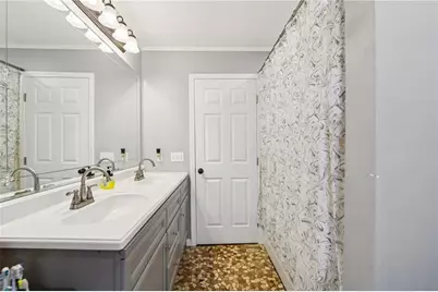 8165 Laurel Drive, Covington, GA 30014 - Photo 11