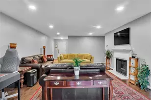 1114 Pine Heights Dr, Atlanta, GA 30324 - Photo 9