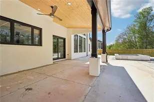 816 Riverside Rd, Sugar Hill, GA 30518 - Photo 71