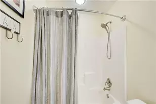 1140 Winthrope Chase Dr, Alpharetta, GA 30009 - Photo 21