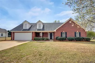 35 Stewart Hollow Ln, Covington, GA 30016 - Photo 1