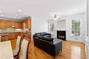 3960 Bonnett Creek Ln, Hoschton, GA 30548 - Photo 15