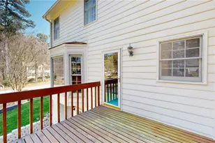 2913 Melton Ct, Lilburn, GA 30047 - Photo 35