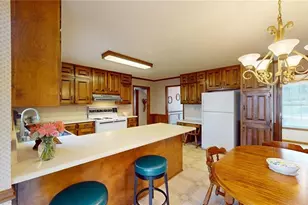 2913 Melton Ct, Lilburn, GA 30047 - Photo 9