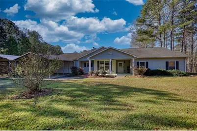 194 Burtom Rd, Eatonton, GA 31024 - Photo 1